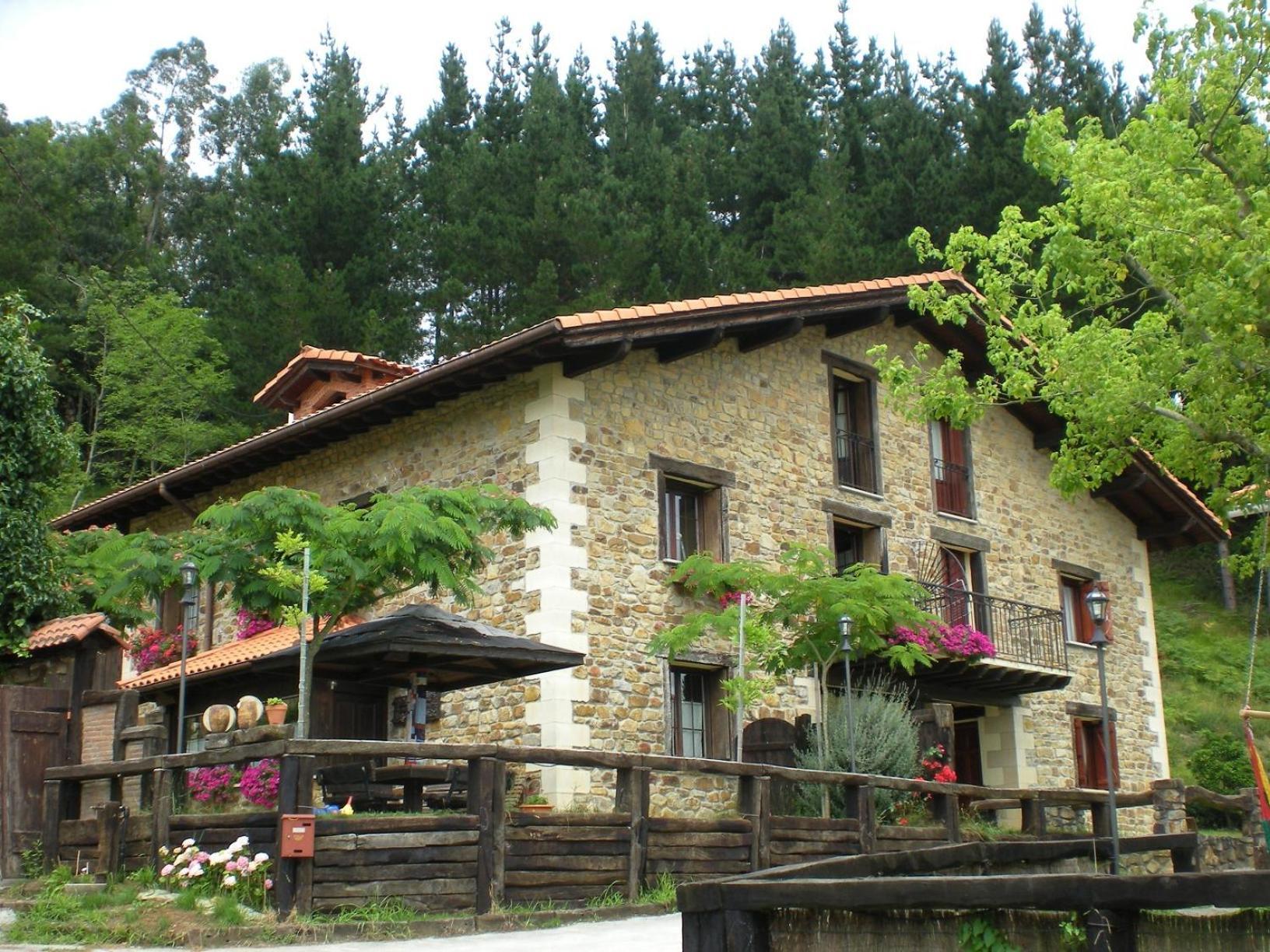 Agroturismo Iturbe Axpe de Busturia Exterior photo