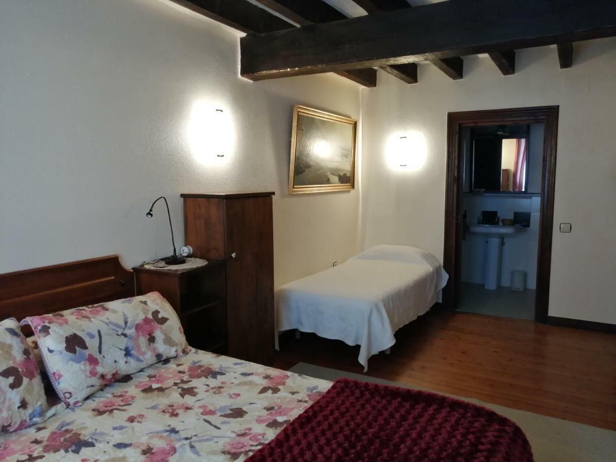 Agroturismo Iturbe Axpe de Busturia Exterior photo